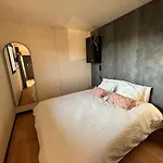 La アパート *